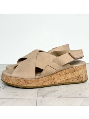 Eileen Fisher Wedge Heel Tan Sandal 9